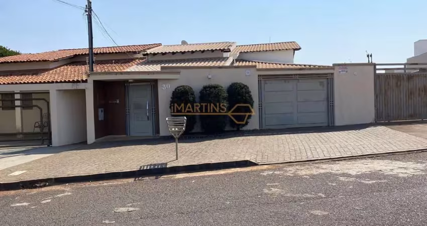 Casa com 3 quartos à venda na Praça Gaioso Neves, Sibipiruna, Araguari