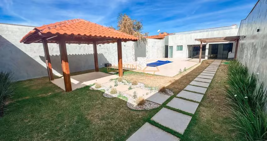 Casa com 3 quartos à venda no Miranda, Araguari 