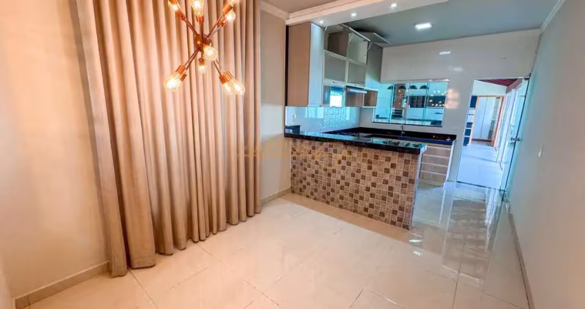 Casa à venda no bairro Jardim Interlagos II - Araguari/MG