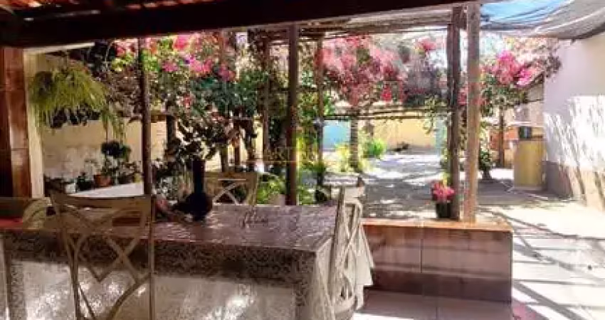 Casa à venda no bairro santa terezinha - araguari/mg