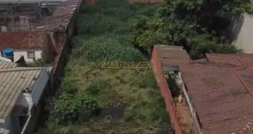 Terreno à venda no Centro, Araguari 