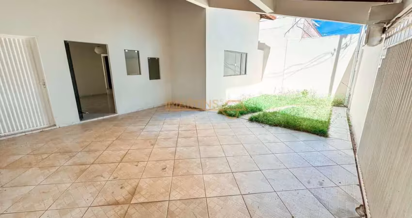 Casa com 3 quartos à venda no Goiás, Araguari 