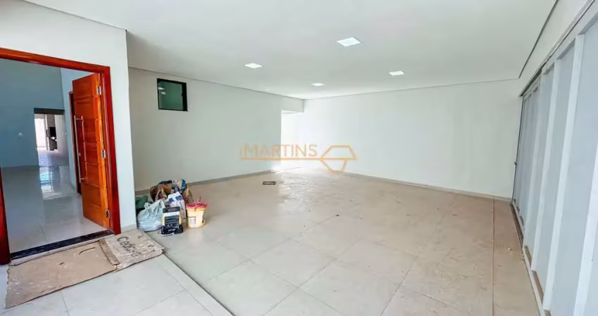 Casa à venda no bairro jardim interlagos i - araguari/mg