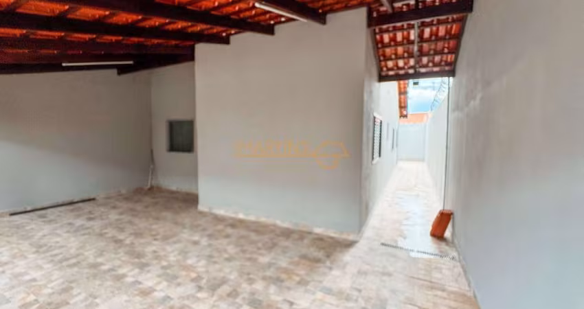 Casa à venda no bairro Santiago - Araguari/MG