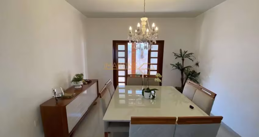 Casa com 3 quartos à venda no Sibipiruna, Araguari 