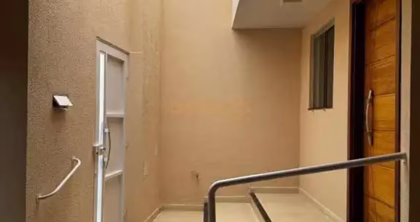 Casa com 3 quartos à venda na Rua Antônio Lemos da Silva, Centro, Araguari