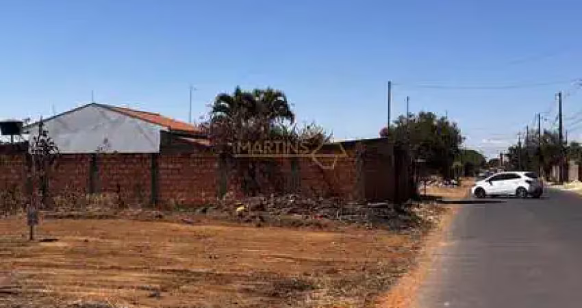 Terreno à venda na Rua Antônio Lemos da Silva, Vieno, Araguari