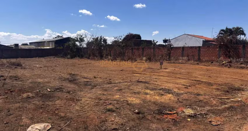 Terreno à venda na Rua Antônio Lemos da Silva, Vieno, Araguari