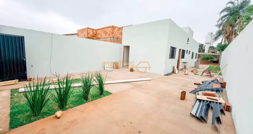 Casa com 2 quartos à venda na Praça Gaioso Neves, Brasília, Araguari