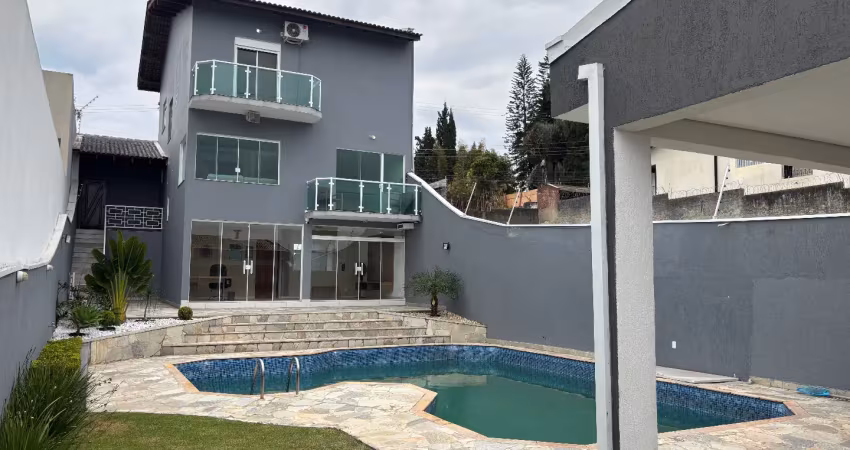 Vendo casa sobrado na vila oliveira 3 dormitórios com suite 4 vagas de garagem