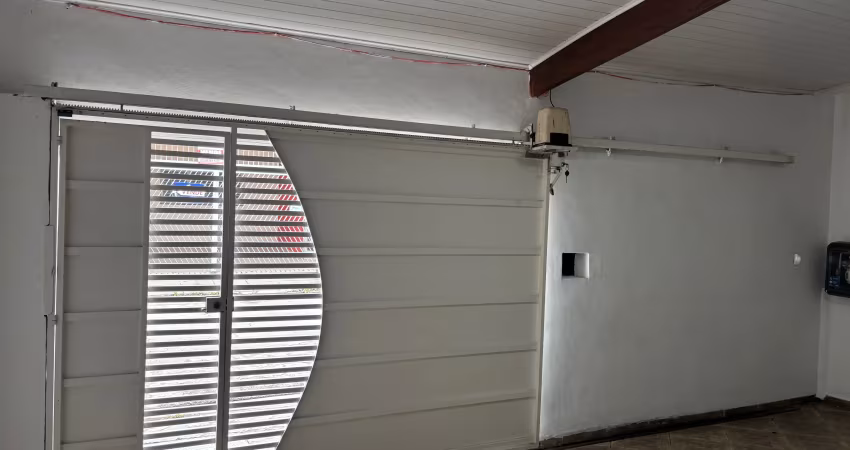 Vendo casa de rua com 3 dormitórios sendo 2 suítes 2 vagas na vila rubens