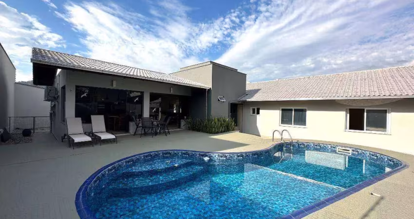 Casa com 4 dormitórios à venda, 450 m² por r$ 2.300.000,00 - água verde - jaraguá do sul/sc