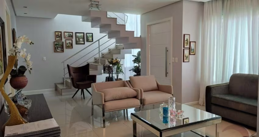 Casa à venda no bairro Santo Antônio de Lisboa - Florianópolis/SC