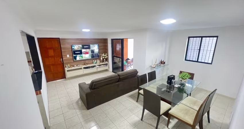 Vendo apto terreo no bessa  900metros da praia  com área privativa