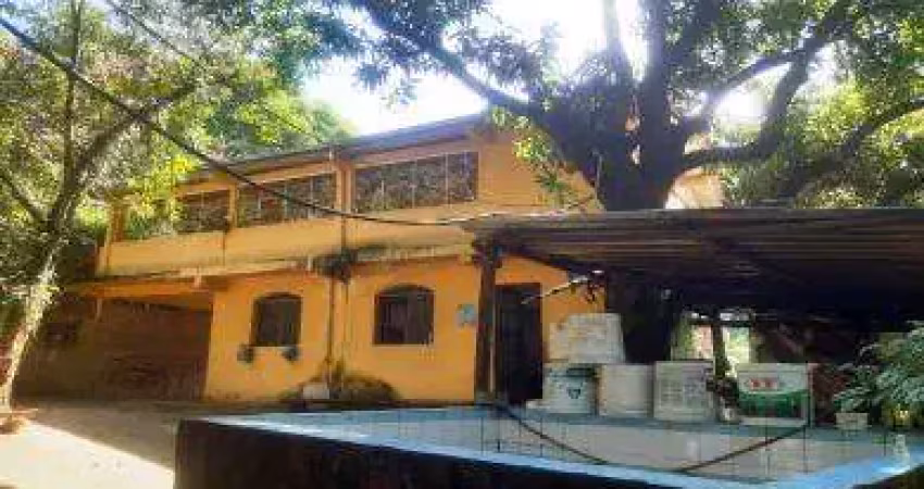Sítio para venda em cachoeiras de macacu, papucaia, 3 dormitórios, 1 banheiro, 2 vagas