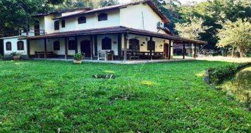 Fazenda para Venda em Cachoeiras de Macacu, Gleba Nova Ribeira, 4 dormitórios, 2 suítes, 2 banheiros, 2 vagas