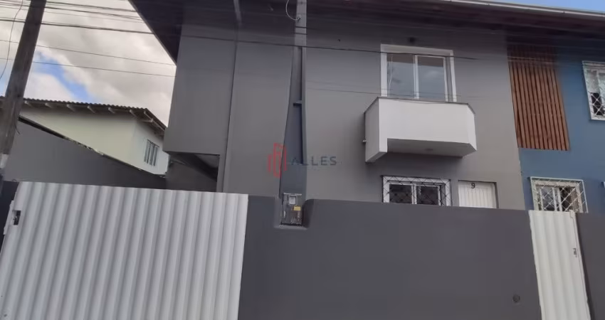 ALUGA-SE ANUAL  SOBRADO NA VILA REAL EM BALNEÁRIO CAMBORIÚ/SC