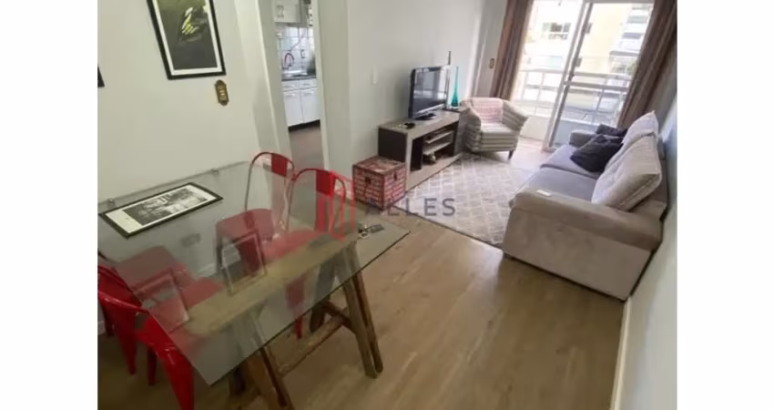 Aluga-se anual apartamento no centro de balneário camboriú/sc