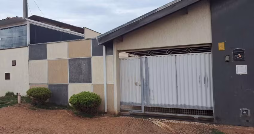 Casa para Venda em Sumaré, Parque Residencial Casarão, 3 dormitórios, 1 suíte, 2 banheiros, 3 vagas