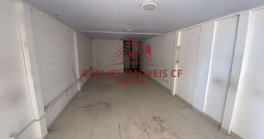 Sala comercial com mezanino no Centro de Cabo Frio!!!