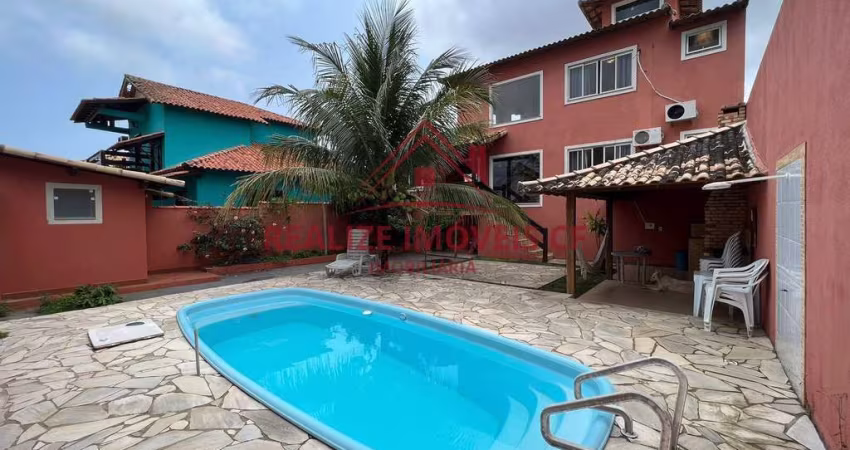 Casa 03 suítes e piscina no condomínio dos Pássaros em Cabo Frio!!!!