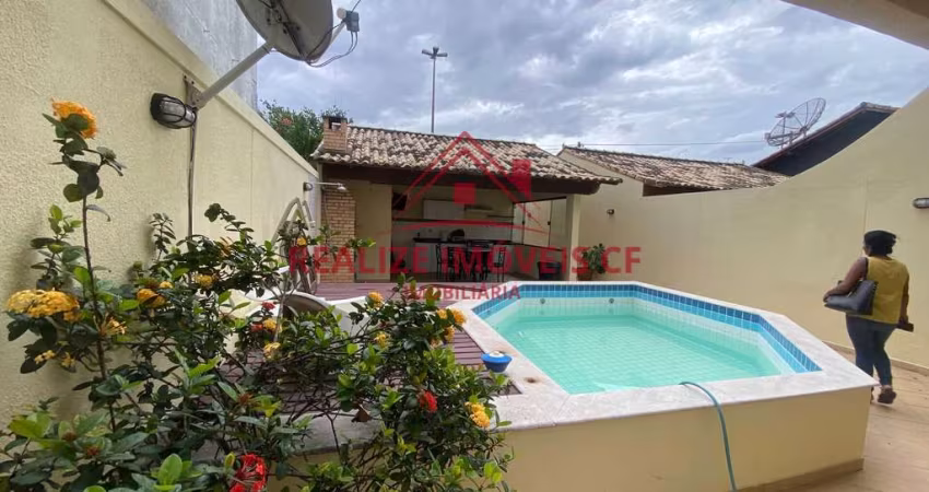 Casa duplex independente com piscina e 04 suítes em São Cristóvão