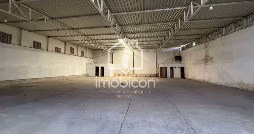 Alugo galpão com 480m²  no bateias i - vitória da conquista/ba