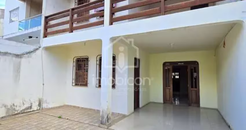 Casa ampla com potencial residencial e comercial próx. ao centro!