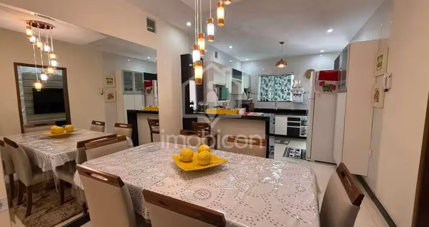 Vendo: casa com 3 quartos, planejados e espaço gourmet no bairro patagônia