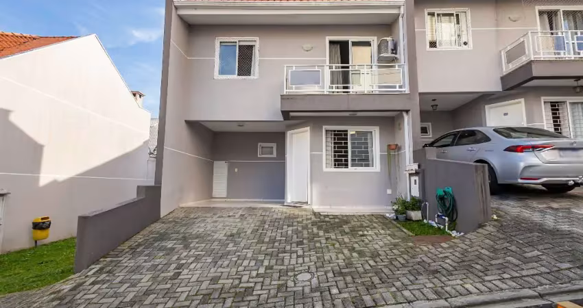 Casa em condomínio fechado com 3 quartos à venda na Avenida Monteiro Tourinho, 938, Tingui, Curitiba