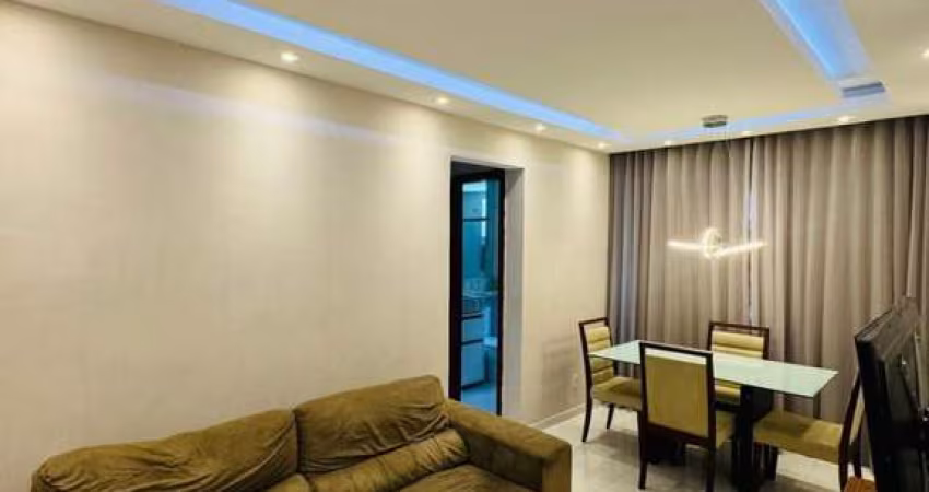 Apartamento - Padrão, para Venda em Salvador/BA