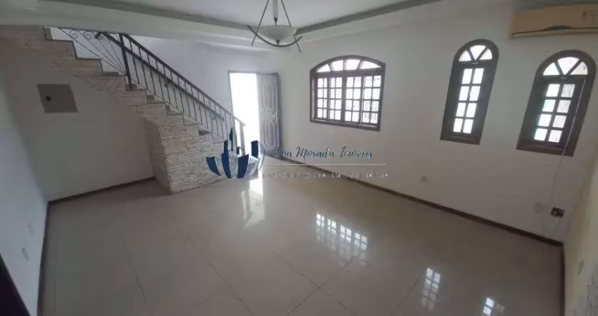 Casa duplex para locação no rio de janeiro, bairro da taquara