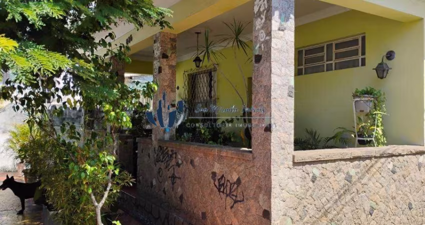 Casa a venda em Rio de Janeiro, bairro Vila Valqueire