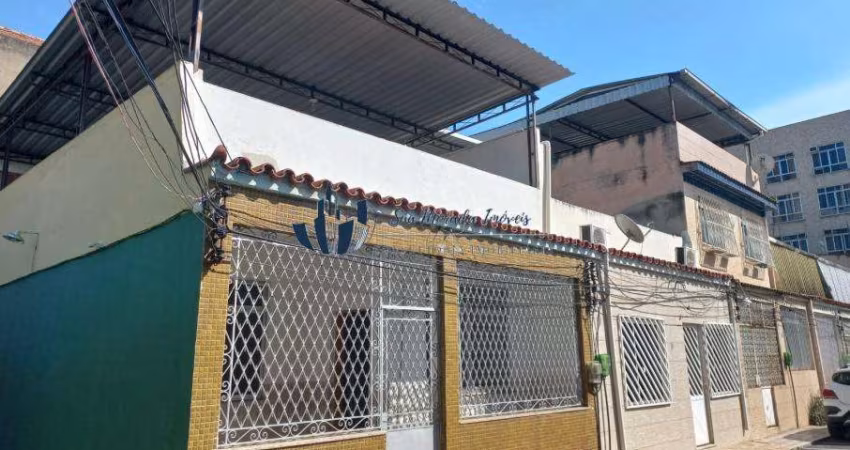 Casa a venda em Rio de Janeiro, bairro Cascadura