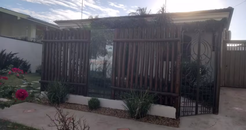 Linda residência para locação em área nobre da cidade jardim