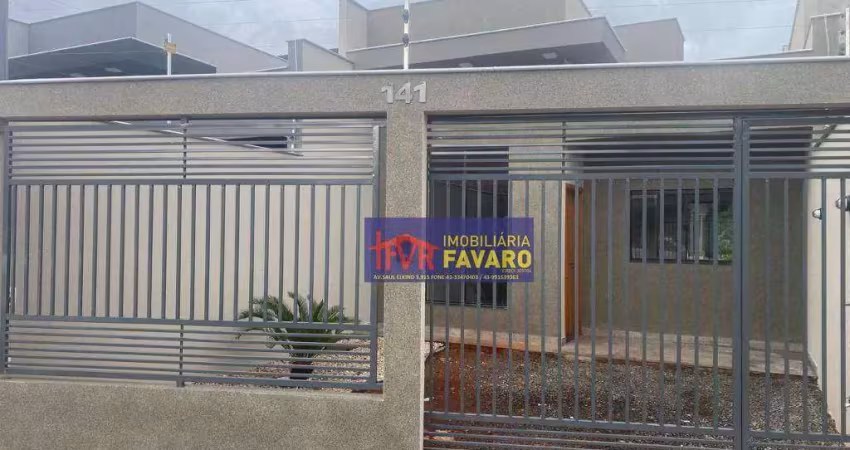 Excelente casa nova, 3 quartos sendo 1 suíte, mais área gourmet com churrasquira e balcões em granito.