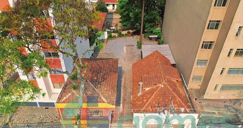 Terreno à venda na Rua Doutor Faivre, 1234, Centro, Curitiba