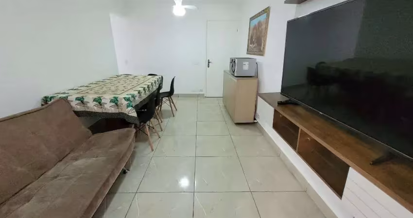 Pitangueiras – na quadra do mar, maravilhoso apartamento com 80 m² úteis, localização privilegiada, apartamento reformado.