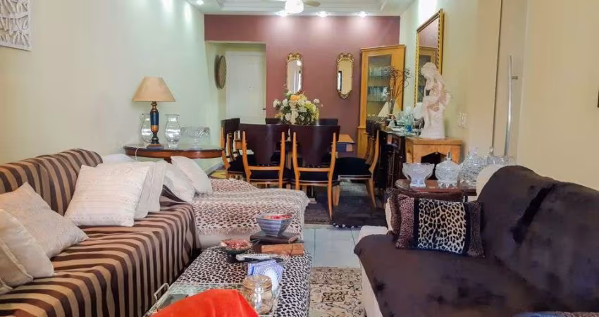 Pitangueiras - Ótima localização, com 110 m² úteis e 2 vagas.