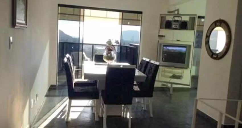 Tombo - cobertura duplex, 2 vagas de garagem e maravilhosa área de lazer.