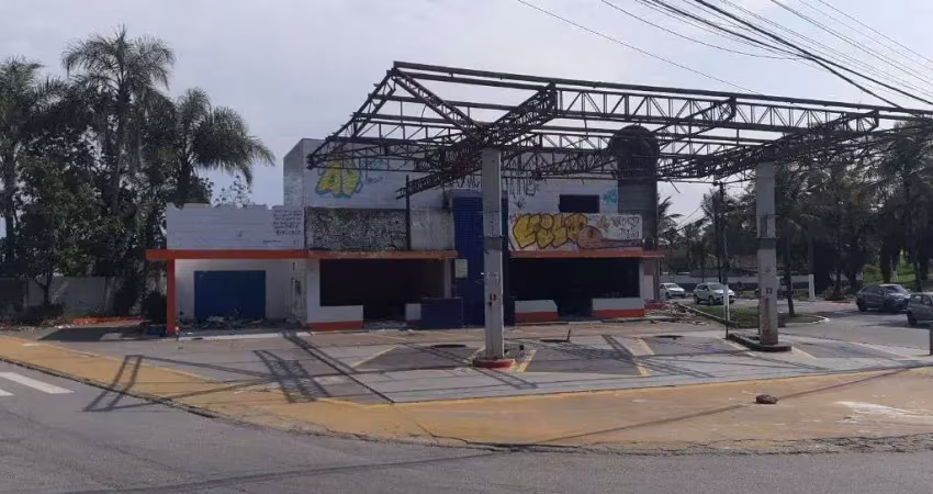 Posto de combustível na av ademar de barros com av. santos dumont - guarujá