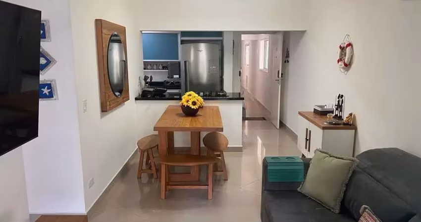 Apartamento com 2 suítes, 2 quadras da praia de pitangueiras.