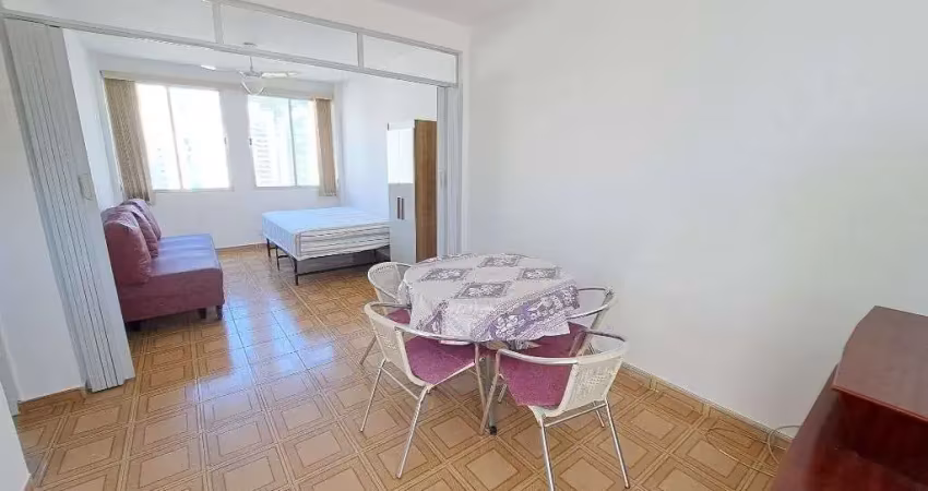 Apartamento na 1ª quadra da praia na ptitangueiras guarujá