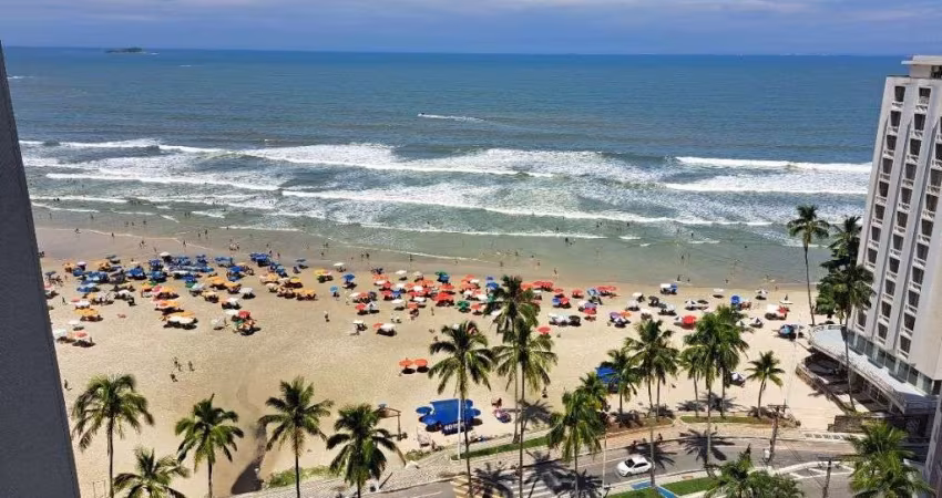 AMPLO APARTAMENTO COM EXCELENTE VISTA PARA O MAR