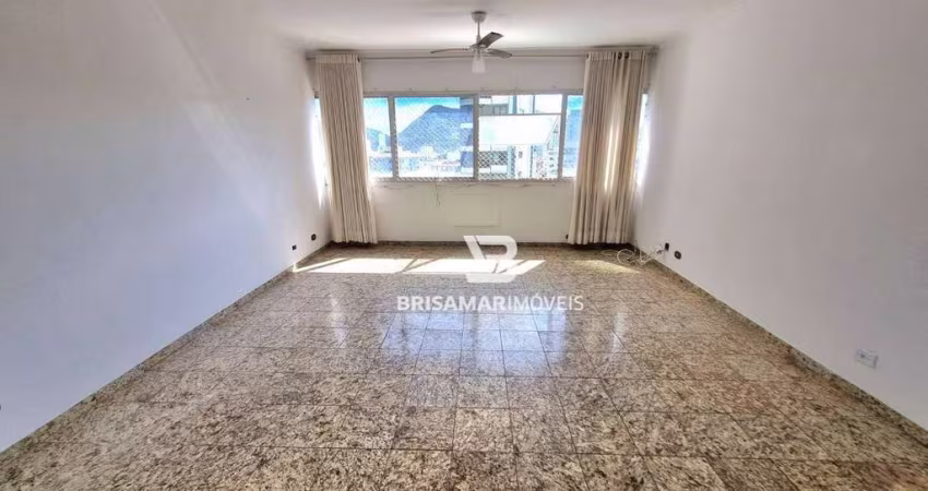 TOMBO- UMA QUADRA DA PRAIA COM VISTINHA MAR , LOCAÇIZAÇÃO PRIVILEGIADA , GARAGEM DEMARCADA NO PRÉDIO.