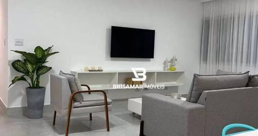 TOMBO- UMA QUADRA DO MAR , LOCALIAÇÃO ESPETACULAR , GARAGEM DEMARCADA NO PRÉDIO.
