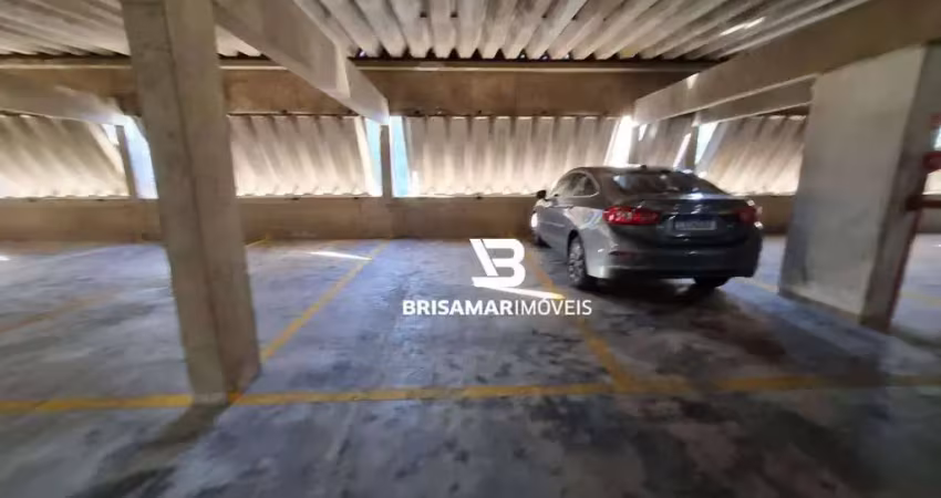 Pitangueiras- box de garagem ao lado do banco santander