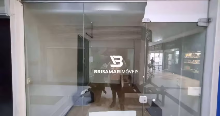 Pitangueiras- loja térrea  , localização privilegiada , com direito a 02 vagas de garagem no edifício. ao lado da praça de alimentaçã