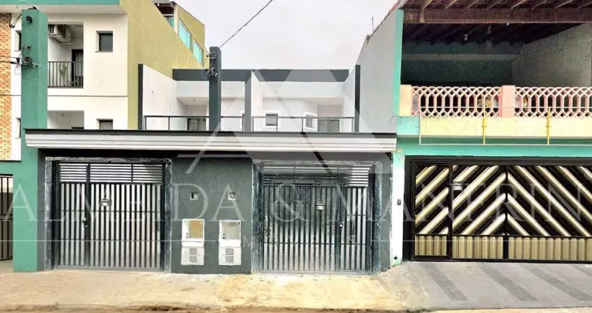 Sobrado novo - 2 vagas, 3 Suítes