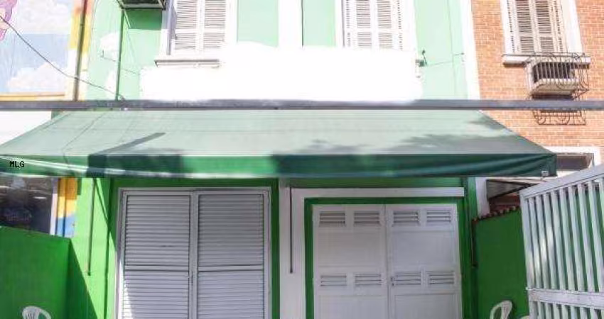 Sobrado para Venda em Santos, Vila Belmiro, 3 dormitórios, 2 banheiros, 3 vagas